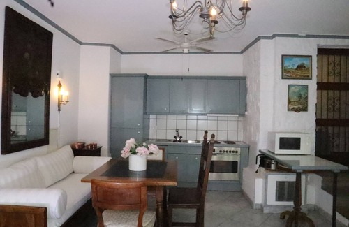 Castagnola Apartamento | GARDEN-apartment Castagnola-near lakeindoor-pool,aircondition,lakeview, with dog