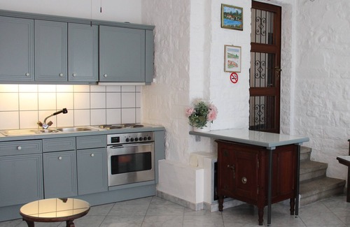Castagnola Apartamento | GARDEN-apartment Castagnola-near lakeindoor-pool,aircondition,lakeview, with dog