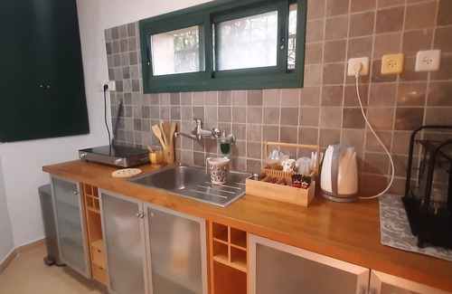 Safed Apartamento | Garden apartment Galilee sea & mountains view, WiFi, BBQ, Air Conditioner 2
