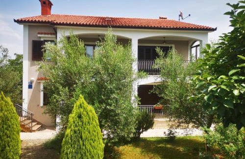 Flengi Apartamento | Garden Apartment Maria