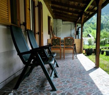 Cezsoca Apartamento | Garden Apartment Pejić - near Bovec, Soča Valley