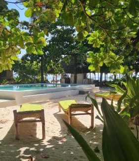 Jambiani Hotel | Garden Beach Bungalows Jambiani