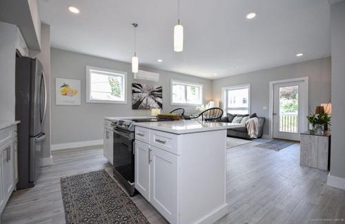 Old Orchard Beach Casa | Garden Deck 102