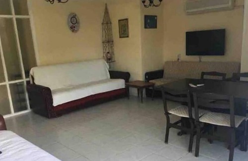 Mezetli Condominio | Garden Floor 2+1 80sqm in Compound Seaside + Pool + Security