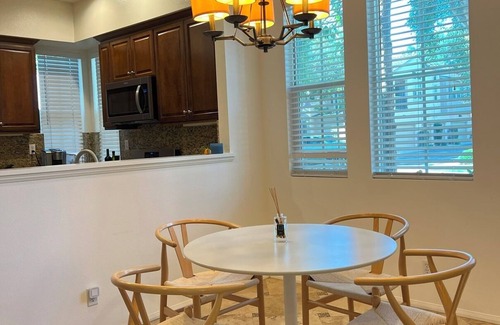 Irvine Casa | Garden-front 3brd/2.5bath condo freshly remodeled in Woodbury East
