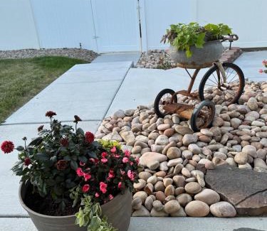 Herriman Apartamento | Garden Getaway