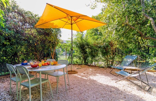 Le Lavandou Apartamento | Garden hideaway Lavandou by SELECTsoHOME
