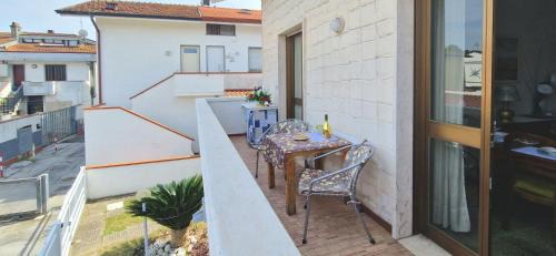 Torre del Lago Puccini Casa | Garden House With Private Parking - Belcantovillas