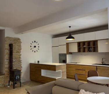 Lapcici Apartamento | Garden House