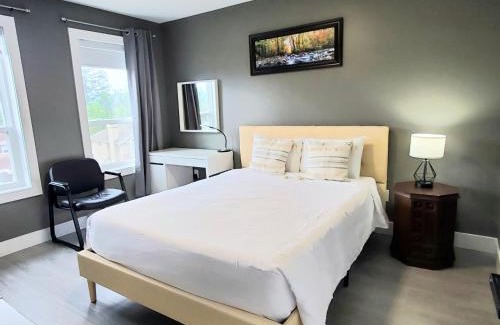Chilliwack Casa | Garden House Near Heritage Park, Coliseum , HWY 1, Fishing, Cultus Lake