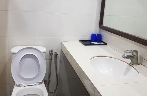 Downtown George Town Hotel | Garden Inn