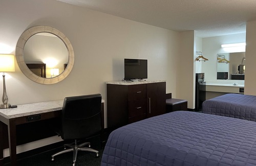 Metter Hotel | Garden Inn & Suites