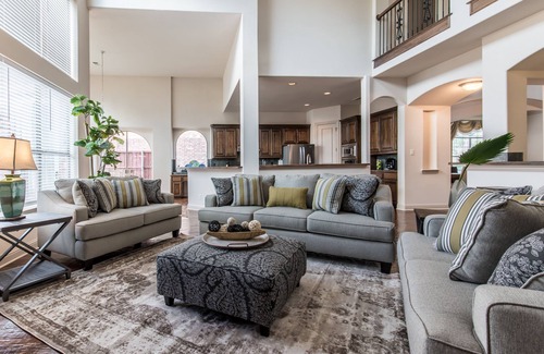 Plano Casa | Garden Laurel: 5-Bedroom Placid Getaway