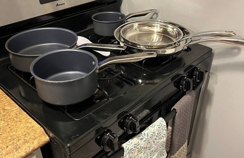 Cleveland Apartamento | Garden-level 2BR Pet-friendly Near Downtown