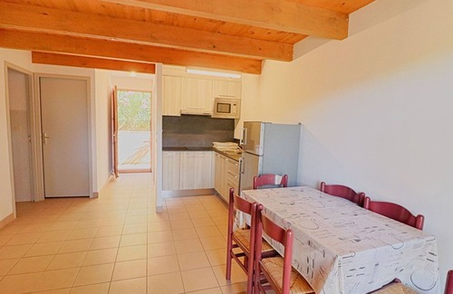 Calcatoggio Apartamento | Apartamento en planta baja con jardín, 3 habitaciones, 6 plazas, cerca de la playa