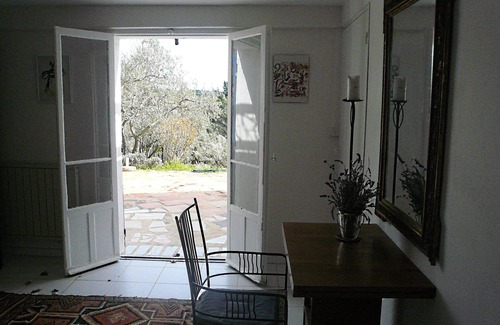 Callas Apartamento | Nivel de jardín en la casa de un artista.