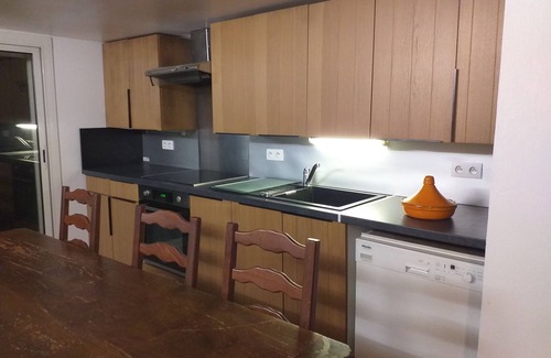 La Seyne-sur-Mer Villa | VILLA T3 PLANTA JARDIN, COCINA DE VERANO PINEDE PISCINA Y TRANQUILA