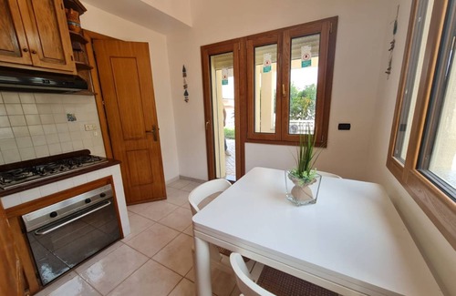 Pizzo Apartamento | Garden near the beach (PIEDIGROTTA GARDEN)