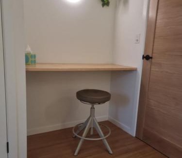 Suffolk Park Casa | Garden Oasis-2br -1 min from the beach & pet friendly!