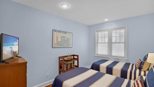 Bahama Village Casa | Garden of Emma by Last Key Realty
