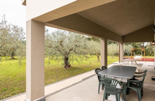 Baratili San Pietro Villa | Garden Paradise Escape