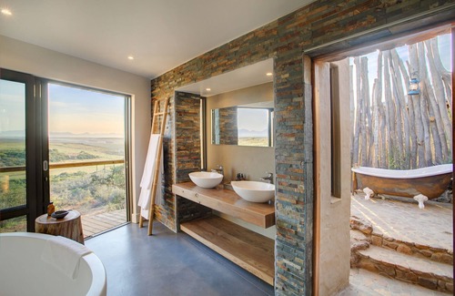 Albertinia Cabina | Garden Route Game Lodge