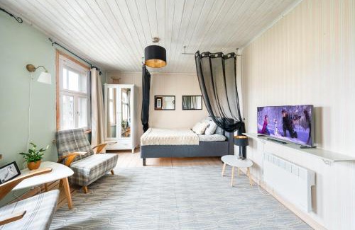Pelgulinn Apartamento | Garden Studio next to Telliskivi & Old Town