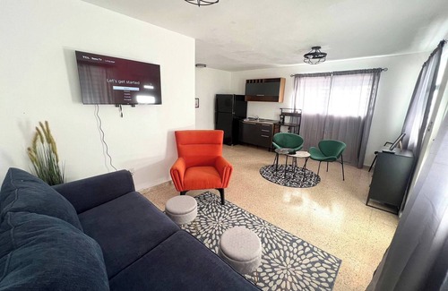 Sabana Abajo Apartamento | Garden Studio With Yard Space Near Mall & Airport