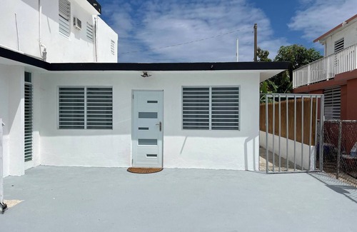 Sabana Abajo Apartamento | Garden Studio With Yard Space Near Mall & Airport