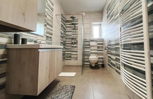 Kiskunmajsa Apartamento | Garden Vendégház