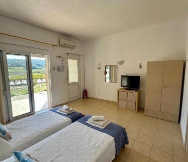 Kalavarda Apartamento | Garden View Appartment (Thanasis)