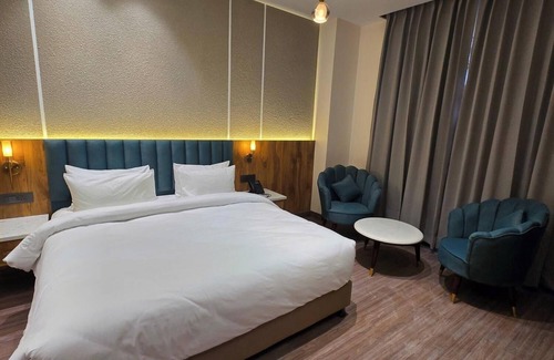 BHEL Township Hotel | Garden View Hotel And Spa