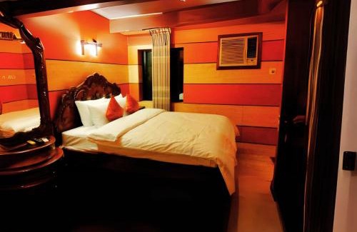 Rajshahi Hotel | Garden View Villa