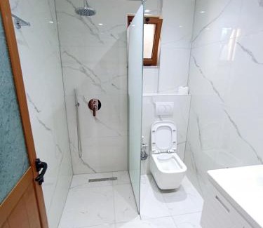Ksamil Apartamento | Garden Vila Ermali