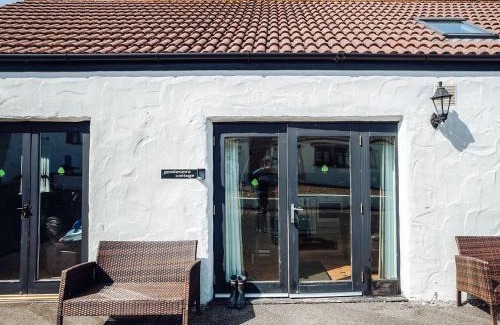 Lydstep Casa | Gardener's Cottage - Uk6713