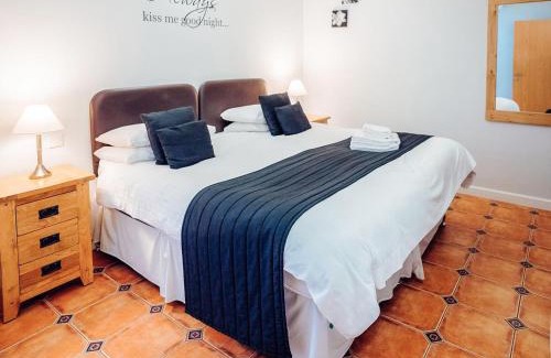 Lydstep Casa | Gardener's Cottage - Uk6713