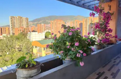 Suramericana Apartamento | Gardenia Plus, Apartamento Con Todo Lo Que Necesitas Para Una Estancia Tranquila