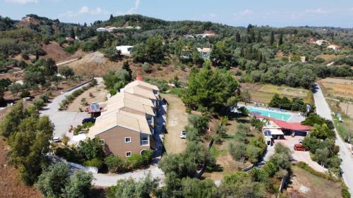 Lefkimmi Apartamento | Gardenos Hotel