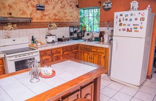 Villa Bonita Cama Y Desayuno | Gardens House, Airport Juan Santamaría, Alajuela, San Jose