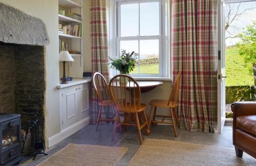 Burtersett Casa | Gardenwell Cottage