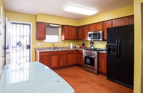 Garfield Casa | Garfield Historic District downtown Phoenix all utlities included