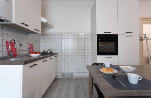 Roman Quarter Apartamento | Garibaldi Ten by Wonderful Italy