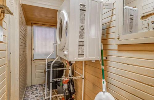 Vollintine-Evergreen Casa | Garland Haven Hideaway Unit A