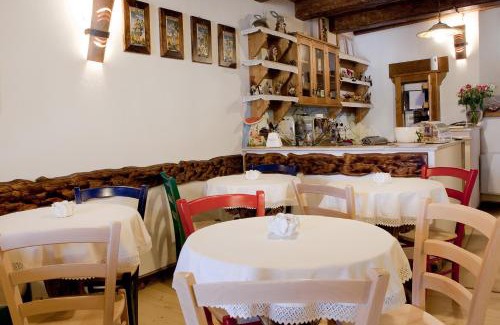 Rivisondoli Hotel | Garnì La Rua nel Bosco