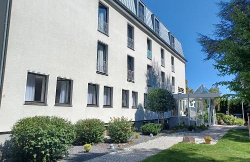 Brueck Hotel | Garner Hotel Cologne East by IHG