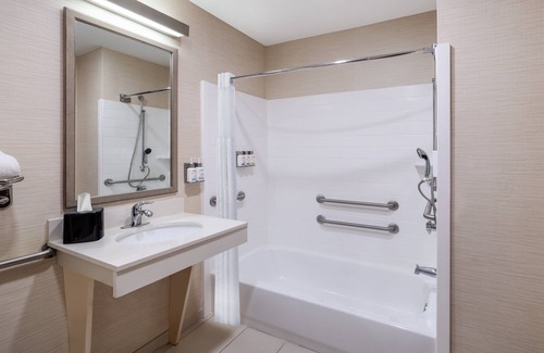 Macon Hotel | Garner Hotel Macon West by IHG
