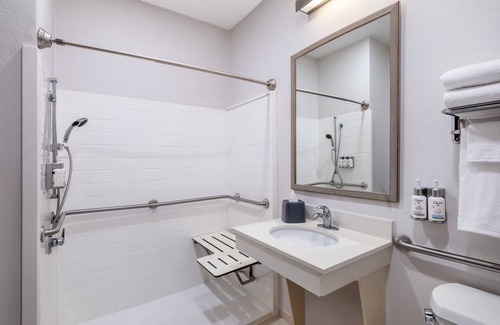 Macon Hotel | Garner Hotel Macon West by IHG