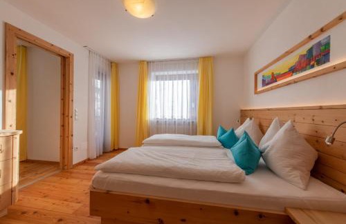 Burgusio Apartamento | Garni Appartements Almrausch