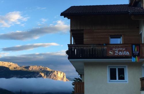 San Cassiano Cama Y Desayuno | Garni Baita