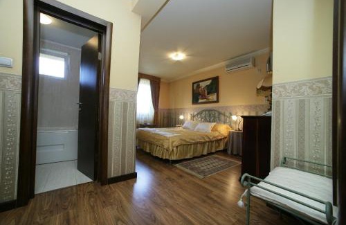 Novi Sad Hotel | Garni Hotel Garson-Lux NS
